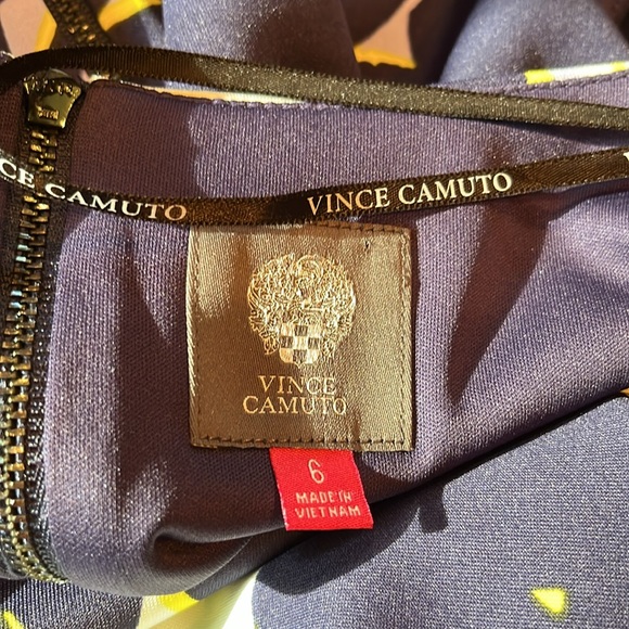 New Floral Cap Sleeve Dress - Picture 7 of 8